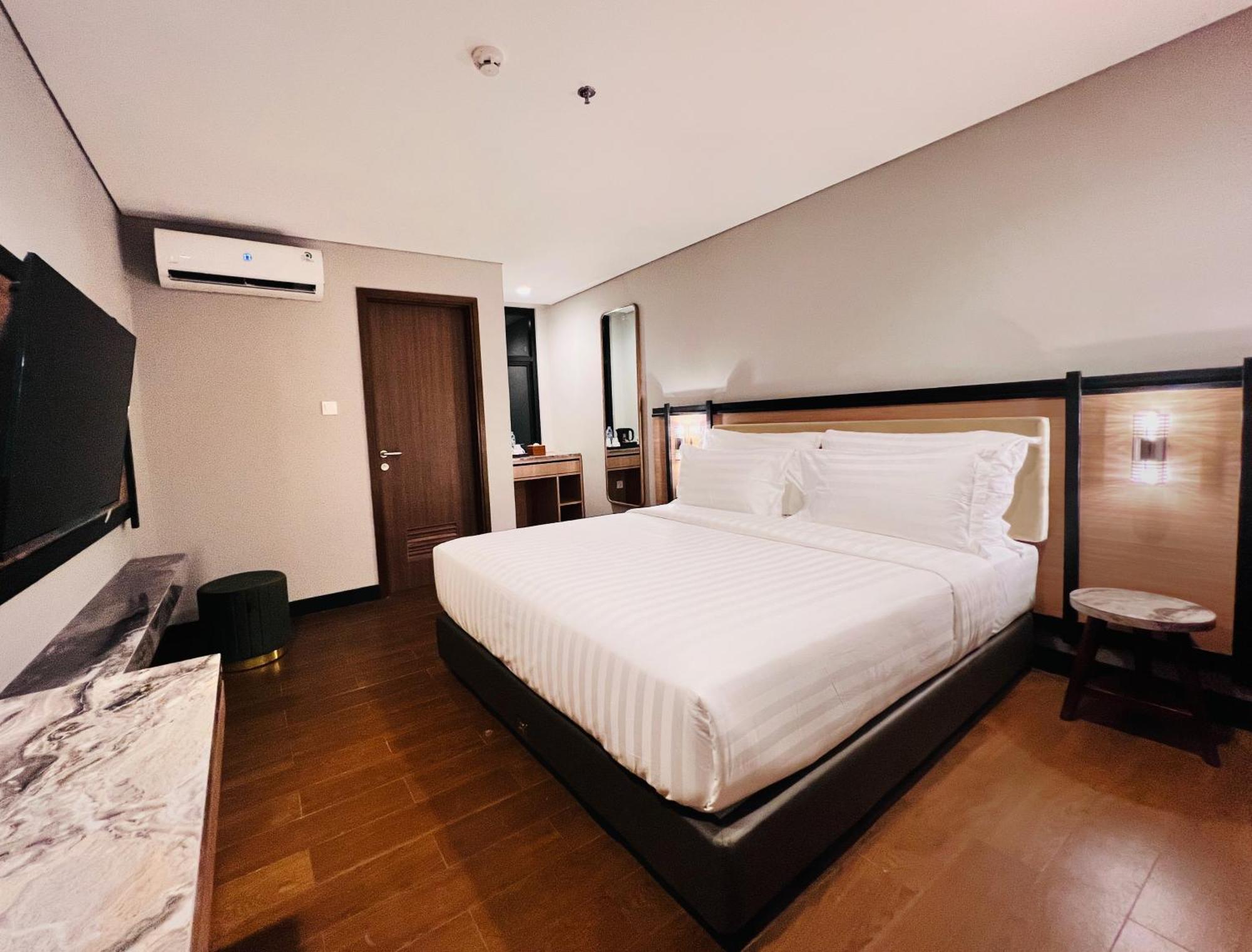 D'Primahotel Airport Sultan Hasanuddin Makassar Sudiang Eksteriør bilde